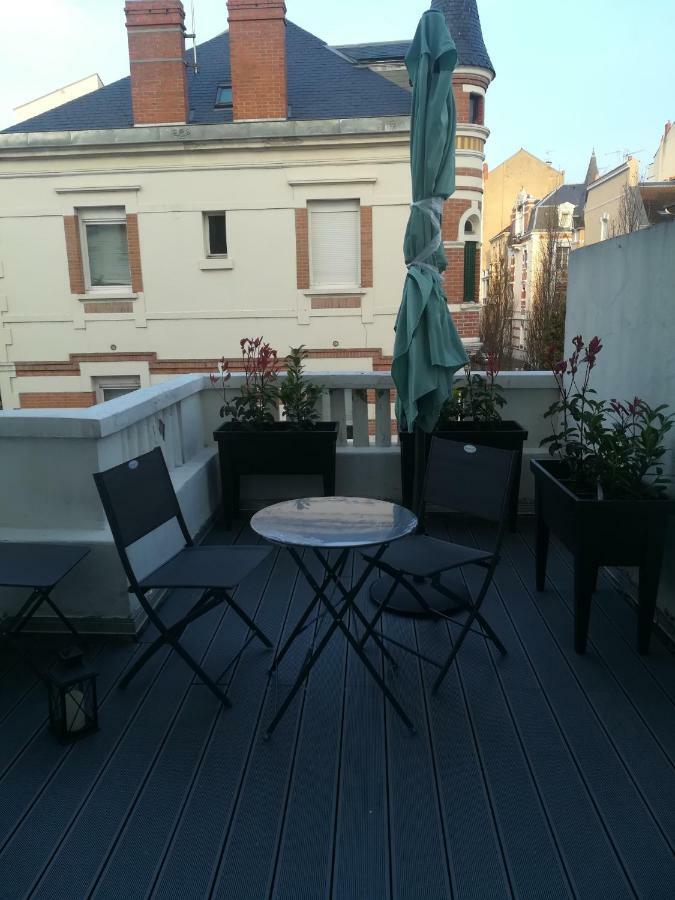 Palais Des Sources Apartman Vichy Kültér fotó